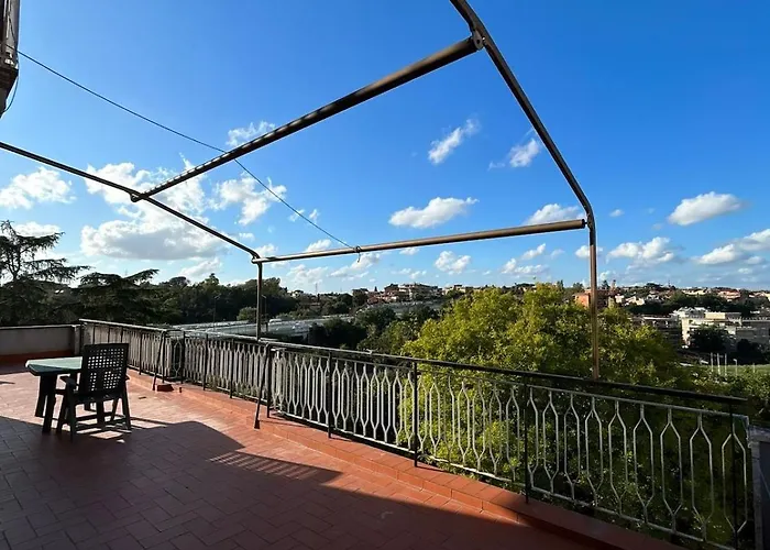 Moderne Et Lumineux A Italie Apartment