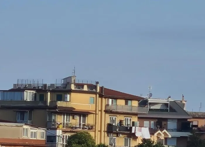 Moderne Et Lumineux A Italie Apartment
